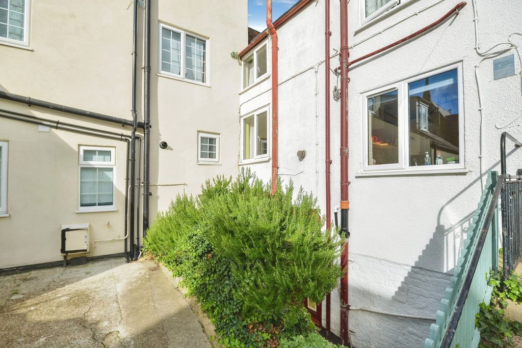 Property photo 2 of 18 Pbox-Img.Jpg