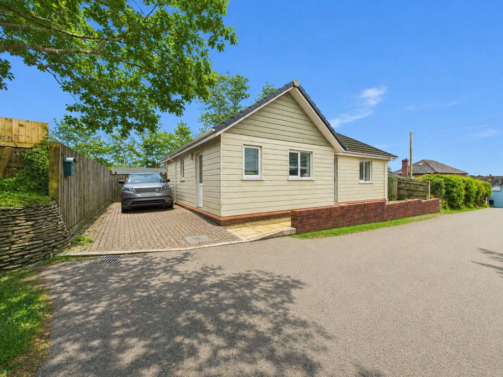 Property photo 1 of 16 Picture No. 18