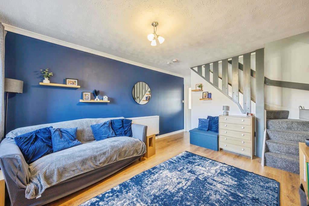 Property photo 2 of 15 Living Room