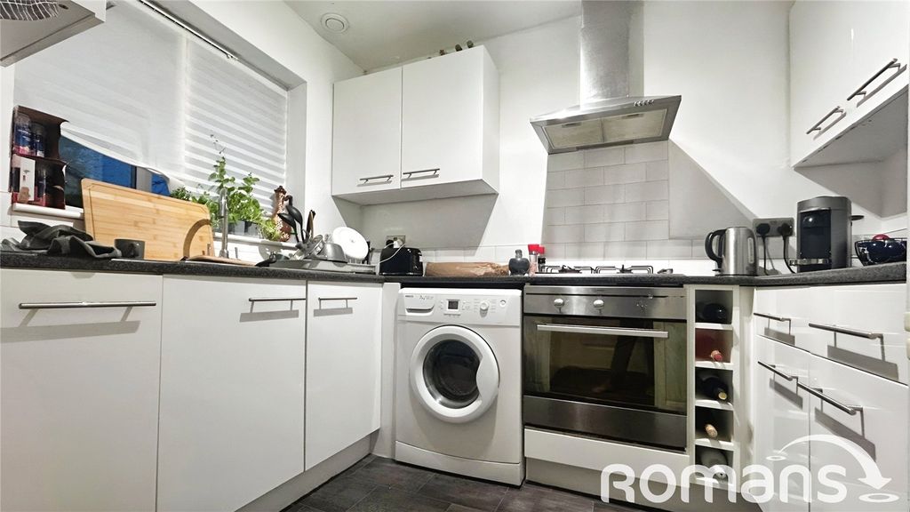 Property photo 2 of 9 Picture No. 02