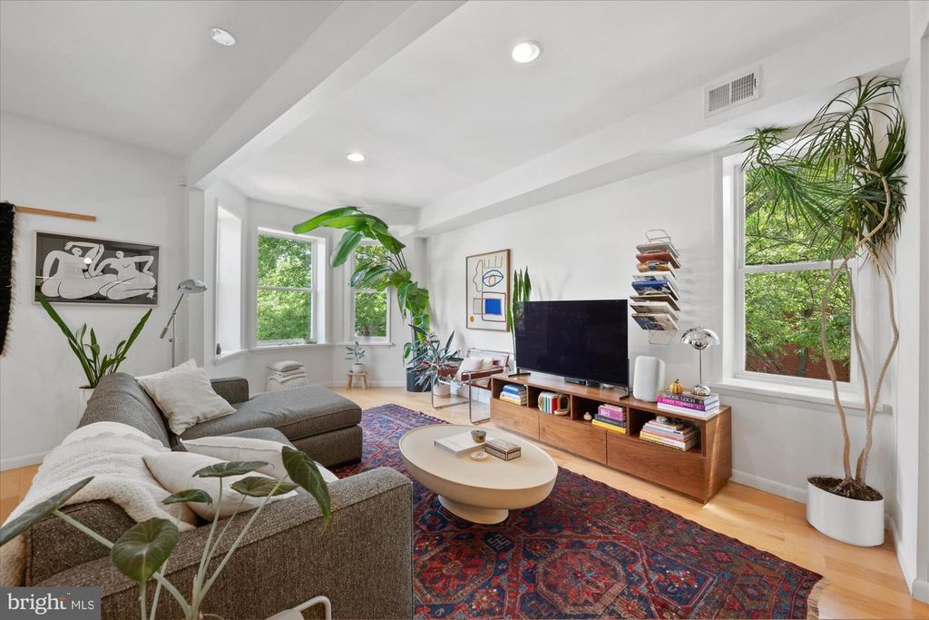Property photo 3 of 21 <Alttext/>