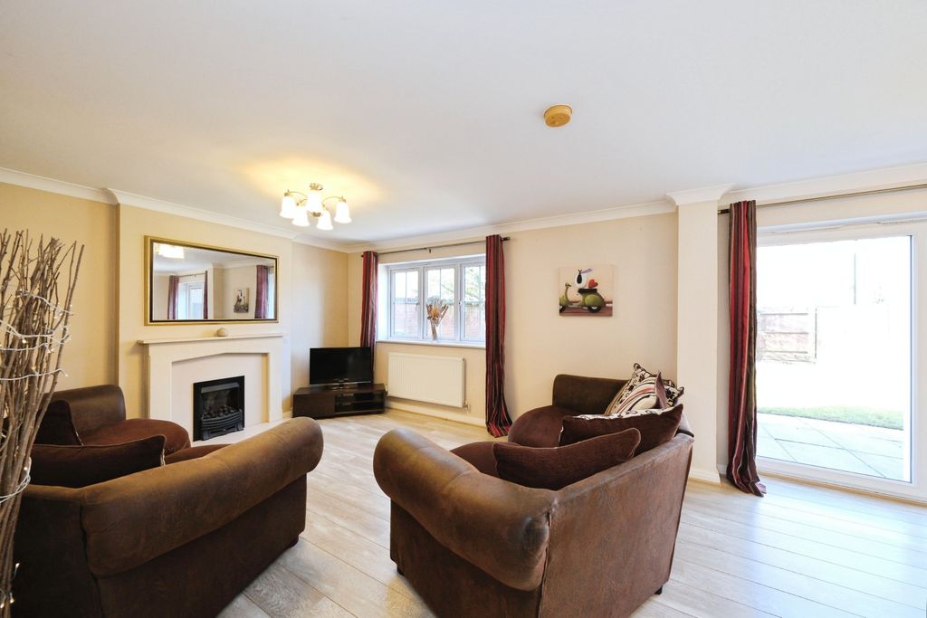 Property photo 3 of 20 Img_5385