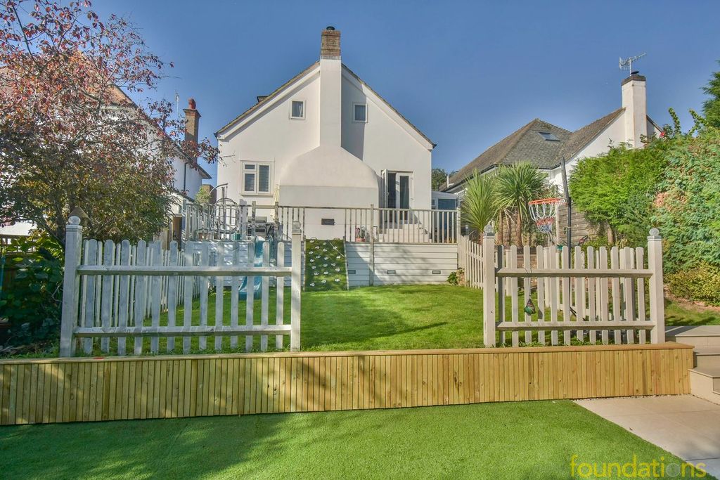 Property photo 1 of 26