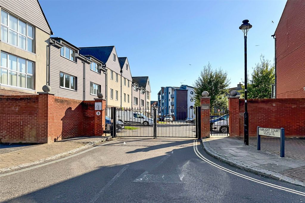 Property photo 3 of 22 Picture No. 22