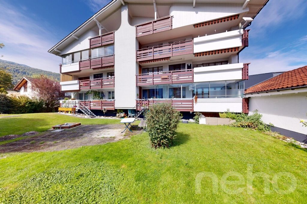 Property photo 1 of 12