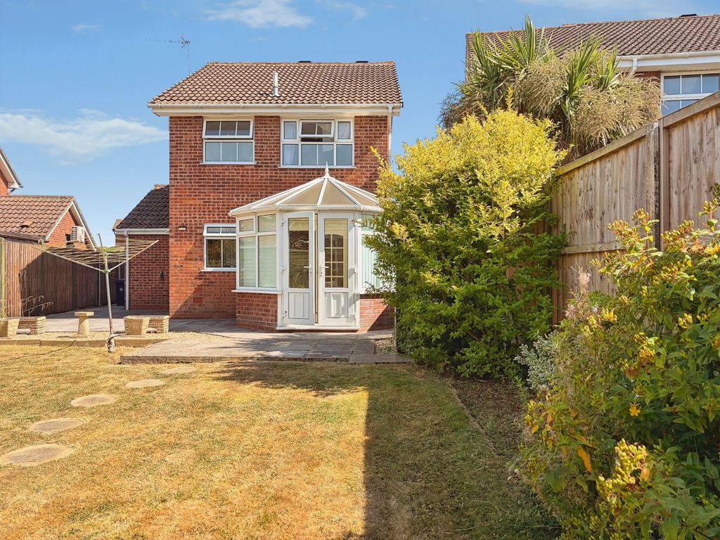 Property photo 2 of 23