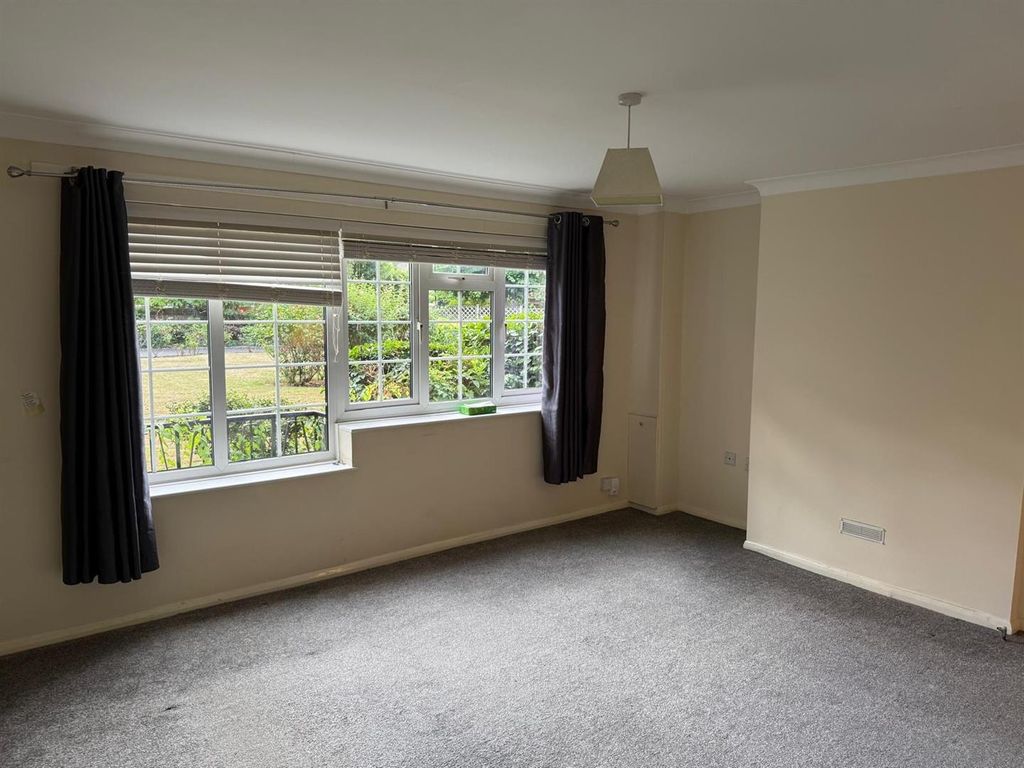 Property photo 2 of 15 7Fefe650-Bfa0-43c8-B2F1-c1Ef9F68d0Ab.Jpg