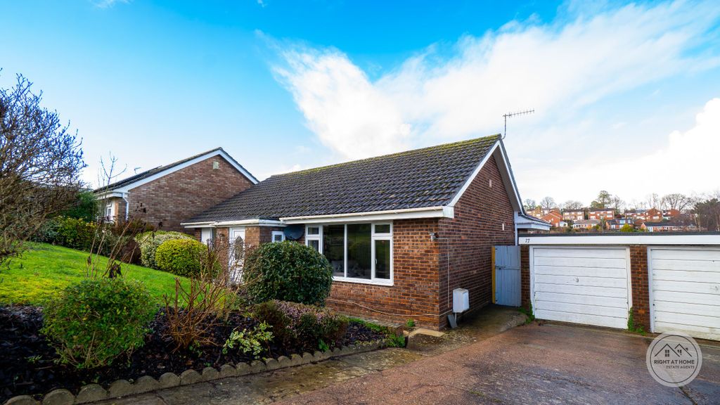 Property photo 1 of 23