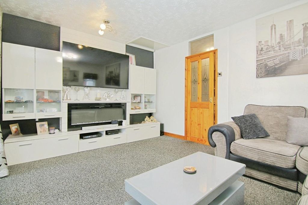 Property photo 2 of 15 Living Room