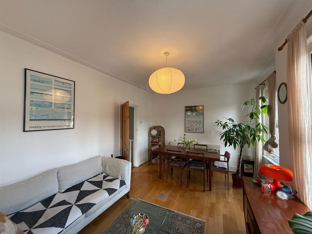 Property photo 2 of 13 B52c8F4c-41Fa-4399-8273-1Db4Cea3497B.Jpeg