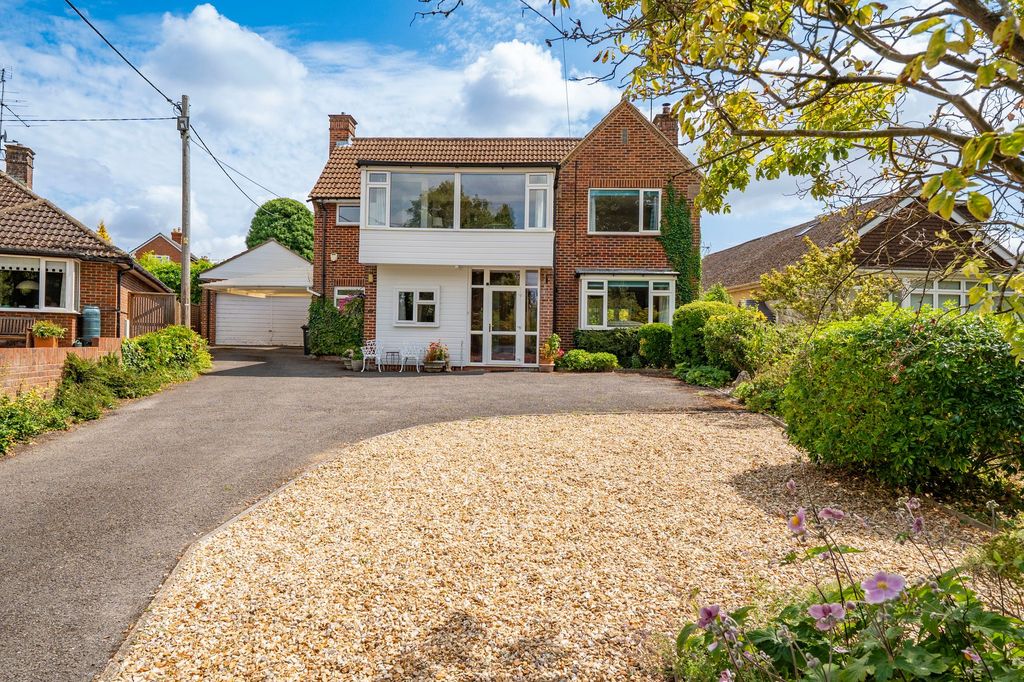 Property photo 1 of 51