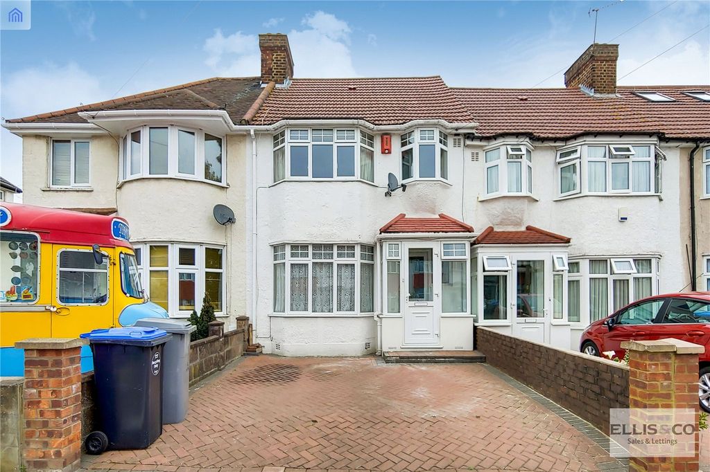 Property photo 1 of 18 Picture No. 10