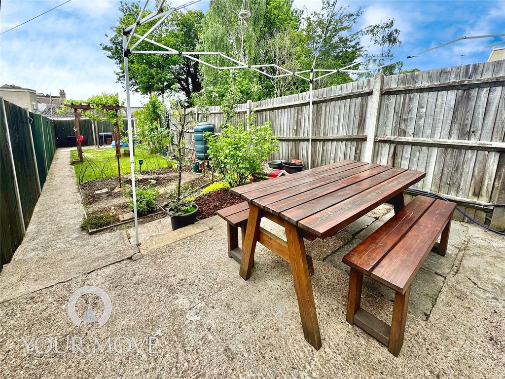Property photo 3 of 13 #Yourmovedartford