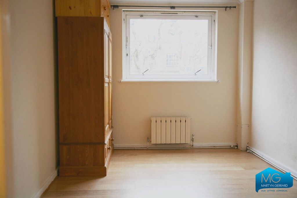 Property photo 3 of 7 Picture No. 06