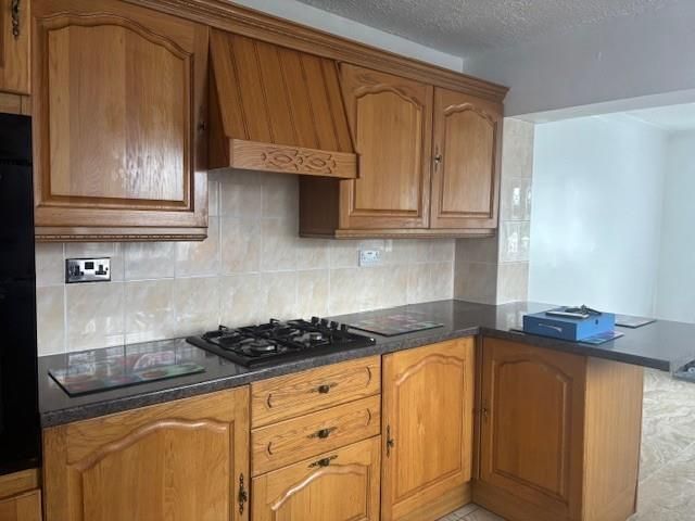 Property photo 2 of 16 Heather 15.Jpg