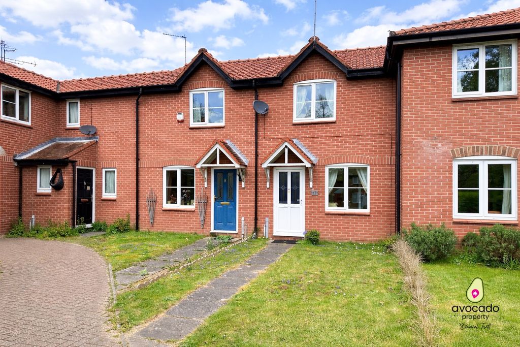 Property photo 2 of 16 5067614