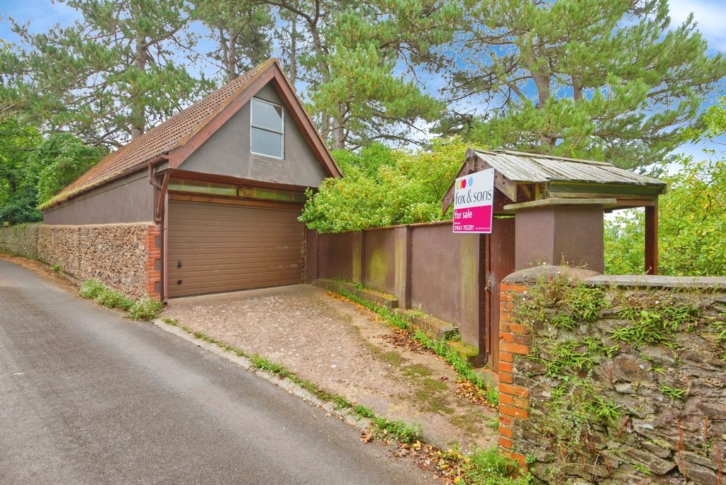 Property photo 3 of 19