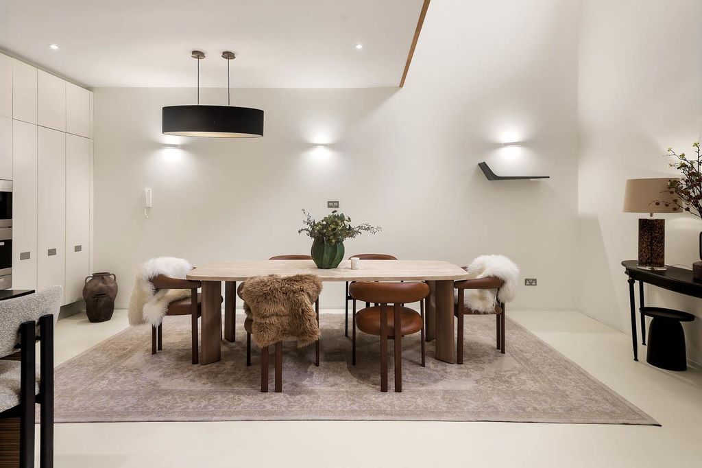 Property photo 3 of 14 Awinship-11551-06.Jpg