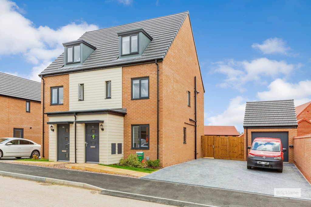 Property photo 1 of 11 Image