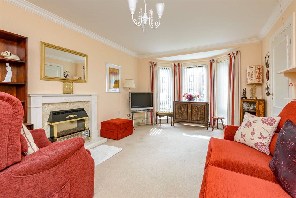 Property photo 2 of 20 Picture No. 02