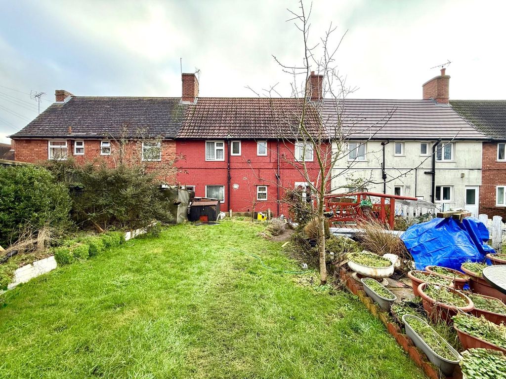 Property photo 2 of 14 Picture No. 15