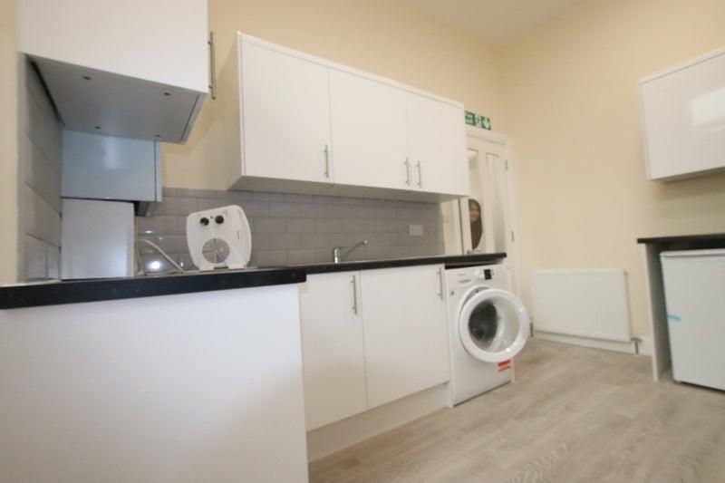 Property photo 3 of 7 87076771.Jpg