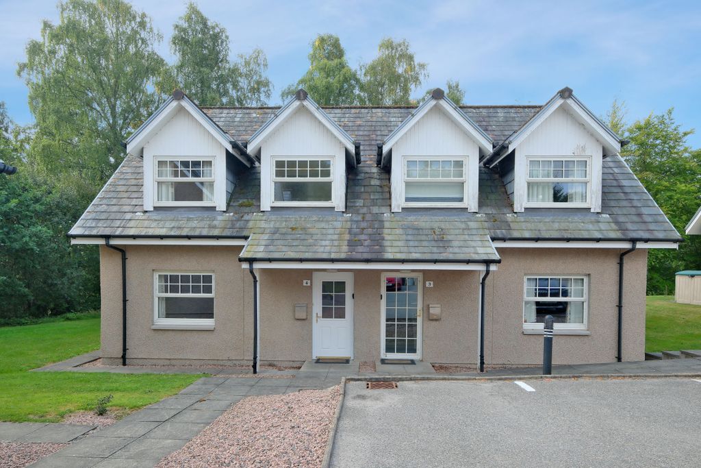Property photo 1 of 28