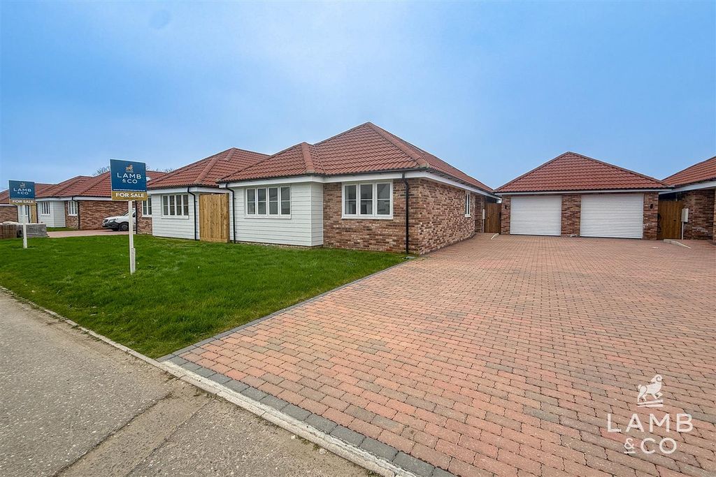 Property photo 1 of 30