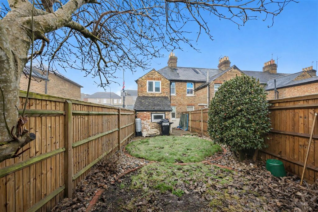 Property photo 2 of 16 External