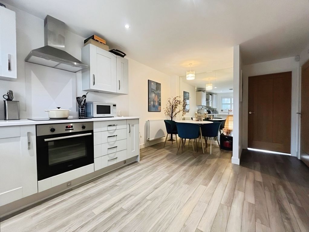 Property photo 3 of 21 Picture No. 31