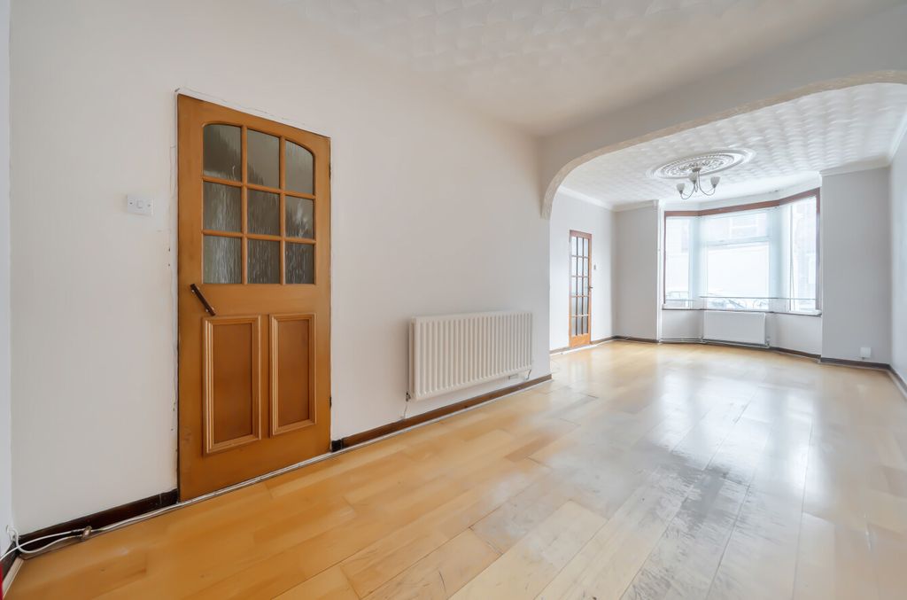 Property photo 2 of 13 1422119-5-69A7Fc6...