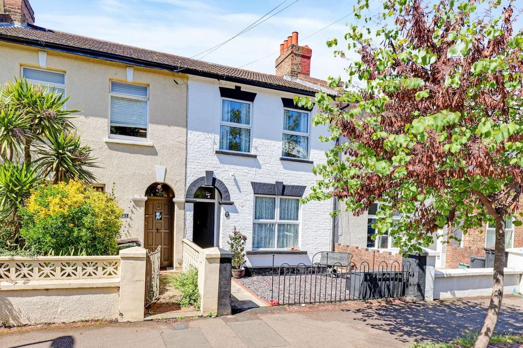 Property photo 1 of 15 13-Bbafjhpropworld - 23 Whateley Road - 4-Medium.J