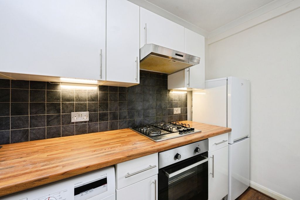 Property photo 1 of 17 Pbox-Img.Jpg