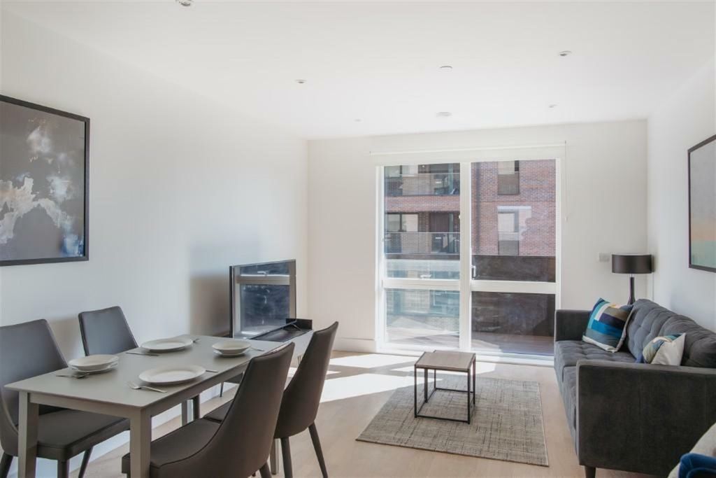 Property photo 1 of 14 (Main)