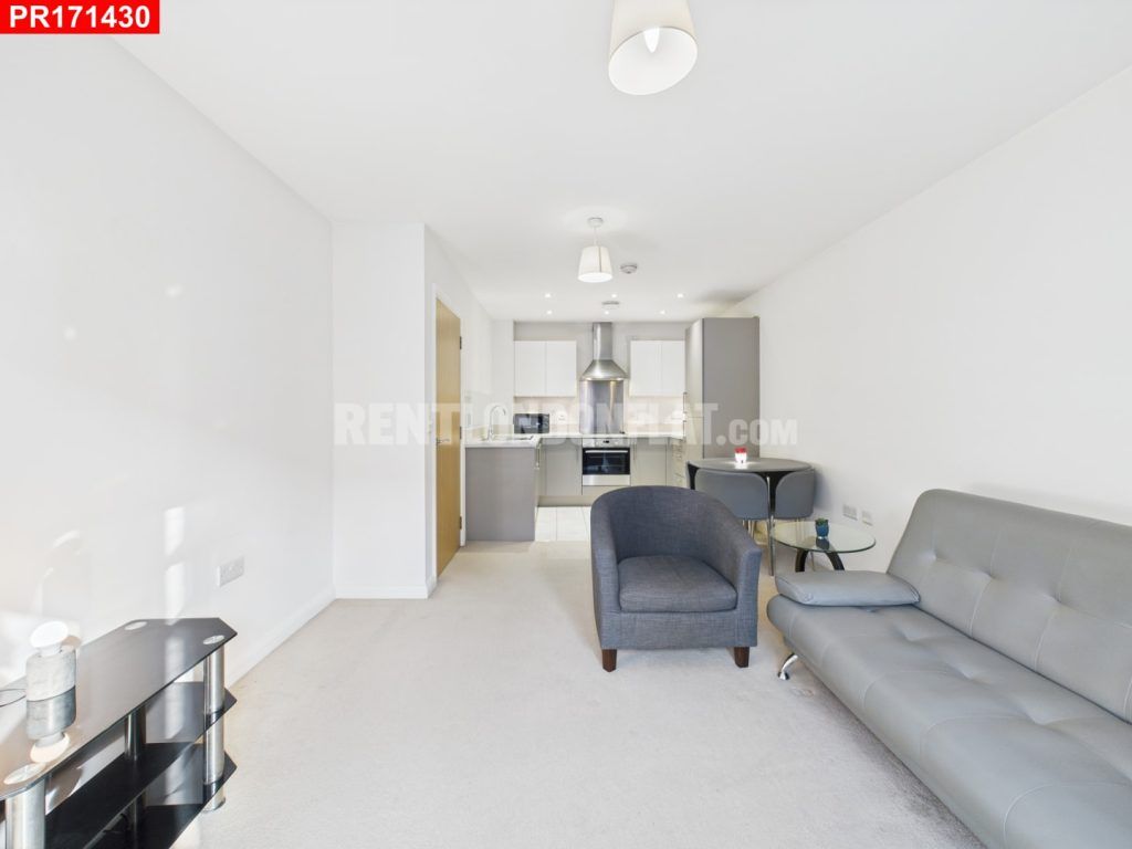 Property photo 3 of 10