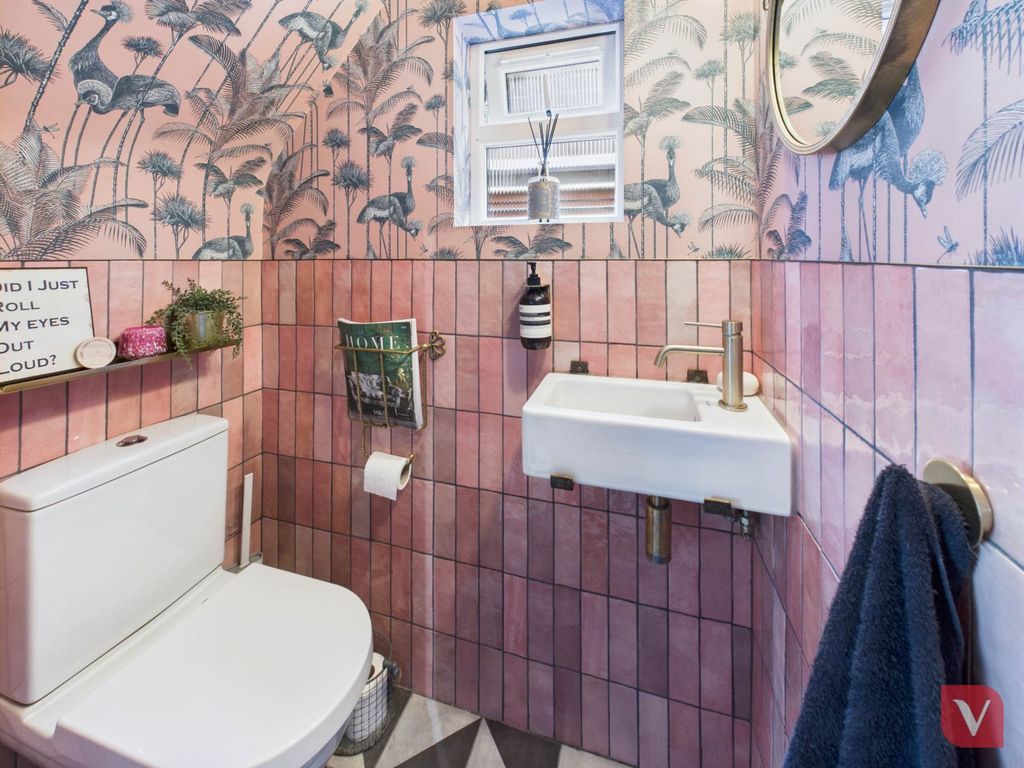 Property photo 3 of 38