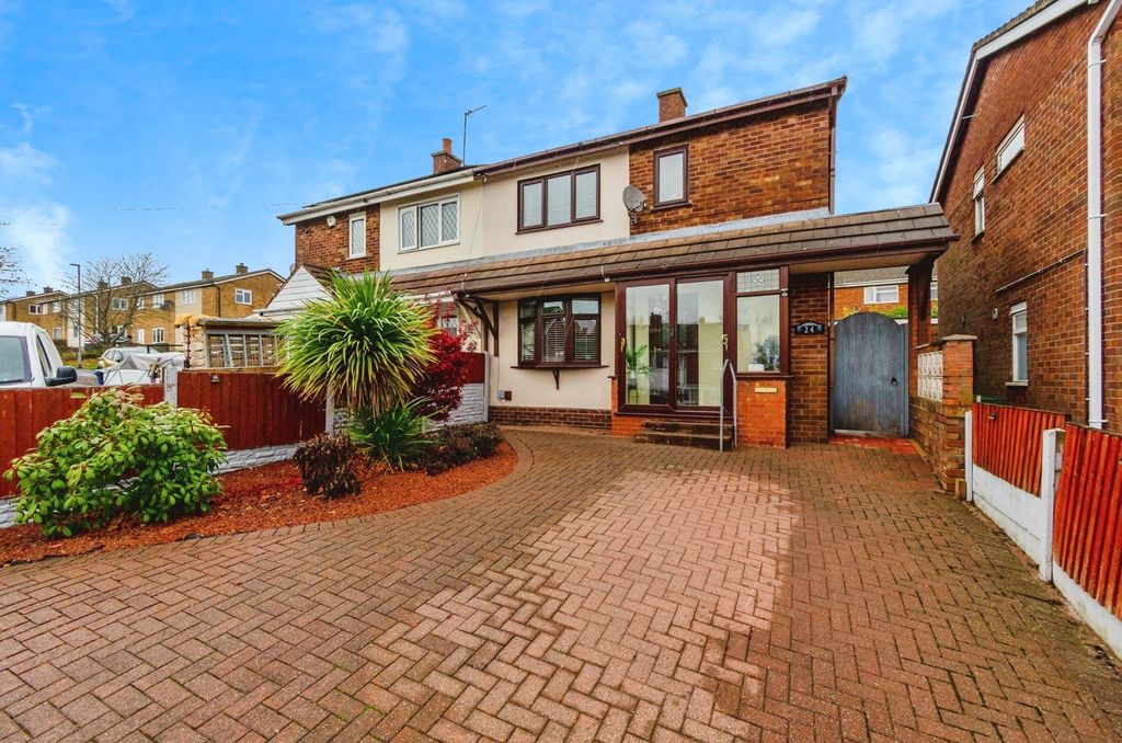 Property photo 1 of 17 Photo