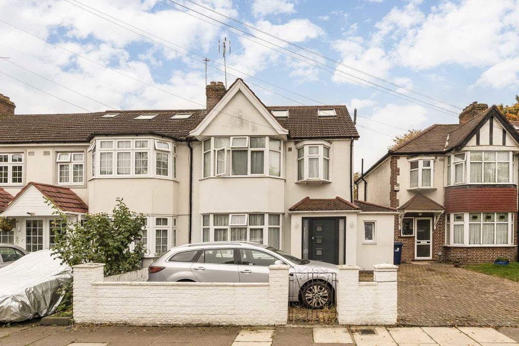 Property photo 1 of 10