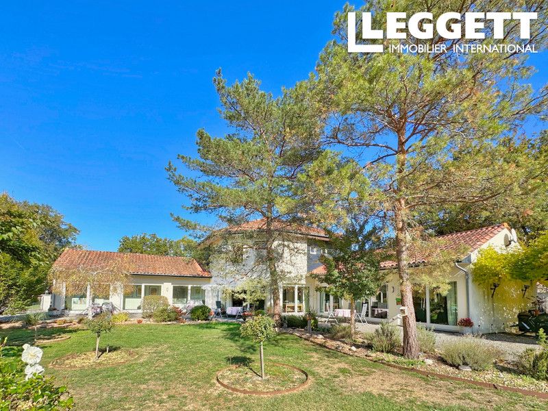 Property photo 1 of 10