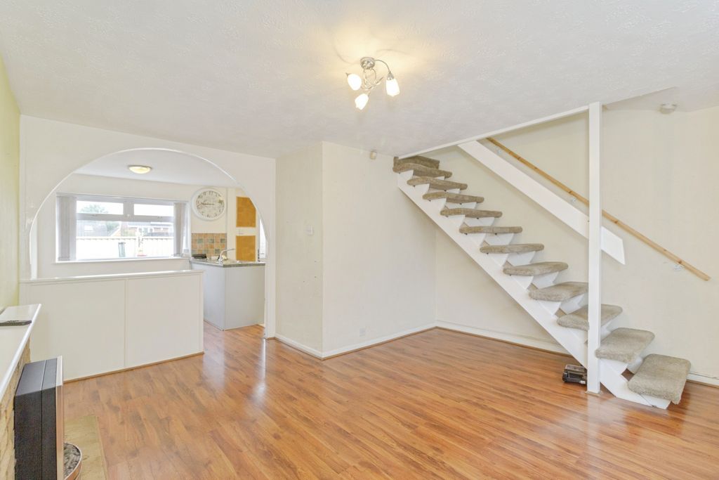 Property photo 3 of 15