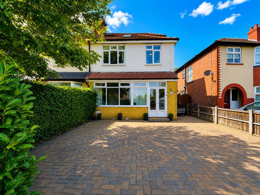 Property photo 1 of 19 5302970