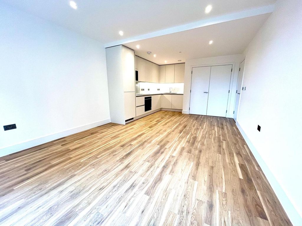 Property photo 3 of 9 Living Room