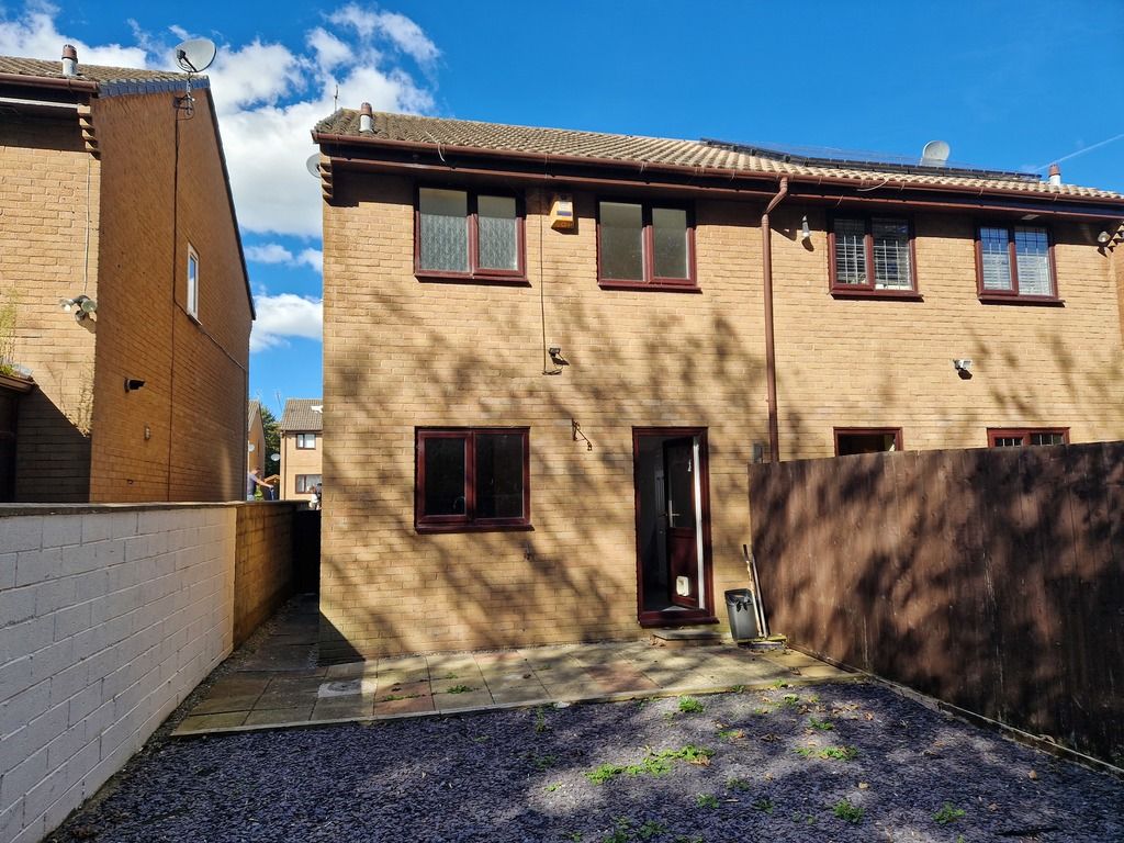 Property photo 2 of 15