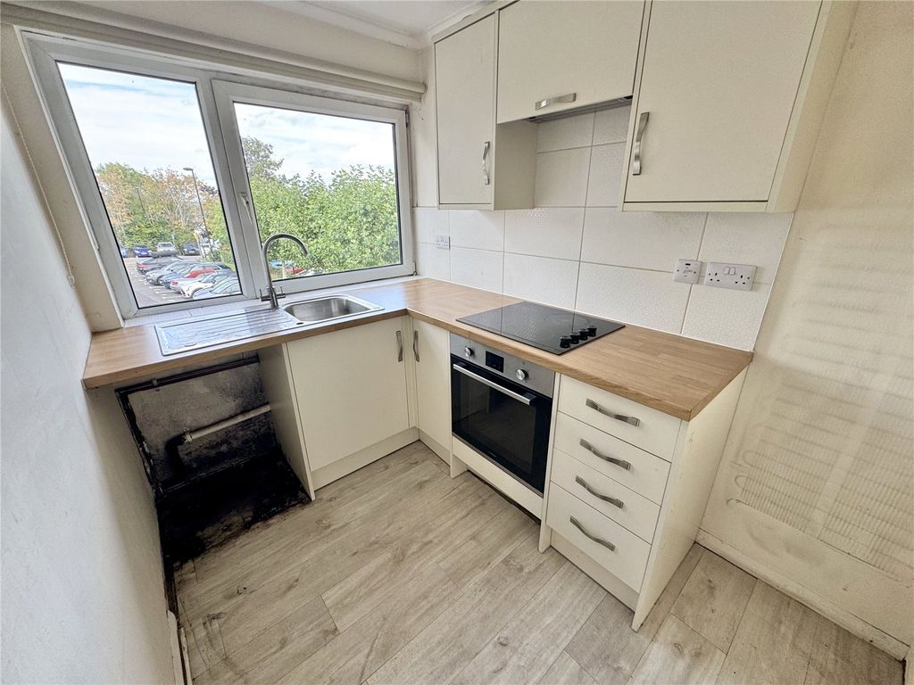 Property photo 2 of 11 Picture No. 04