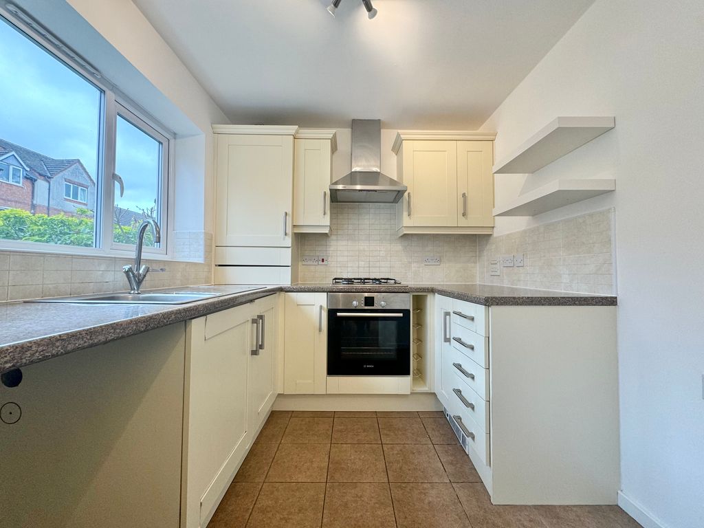 Property photo 3 of 17 Img_9355