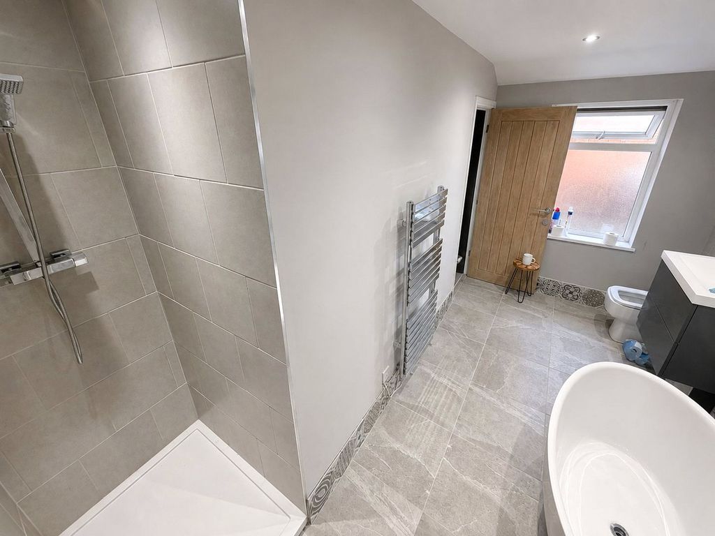Property photo 3 of 10 Picture No. 10