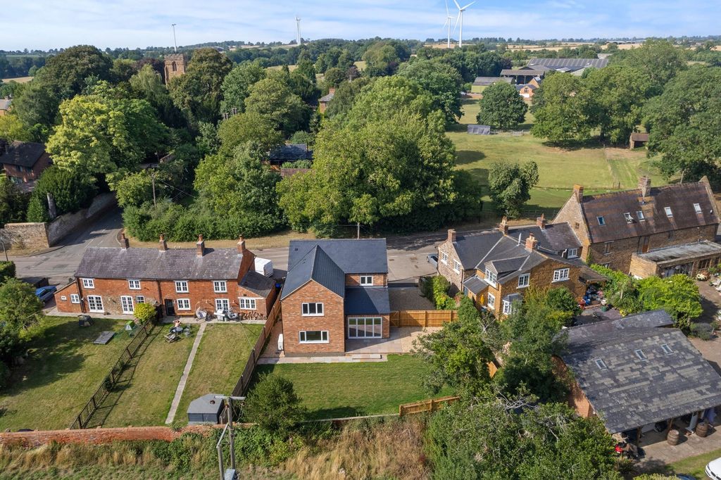 Property photo 1 of 48 Drone 7