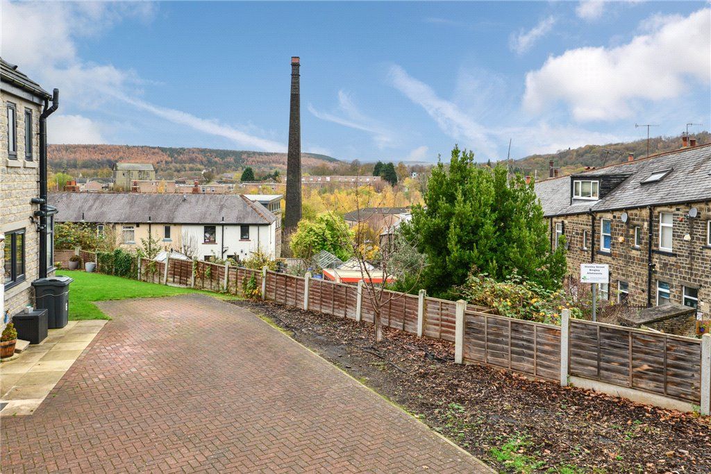 Property photo 2 of 24 Aspect