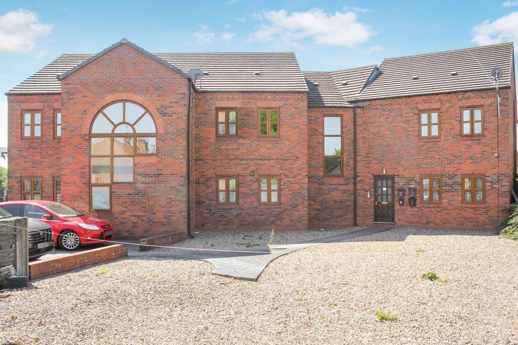 Property photo 1 of 9