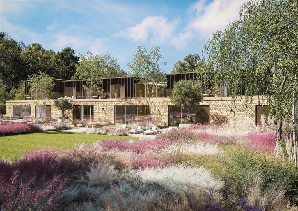 Property photo 1 of 44 The Outcrop